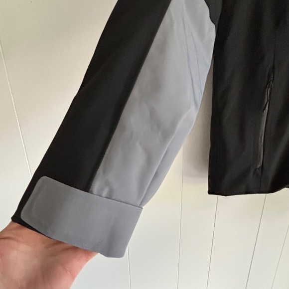 Decathlon Piste 500 down and feather filled black and grey ski jacket size L - Picture 7 of 17